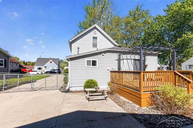 511 S Alp Street, Bay City, MI 48706
