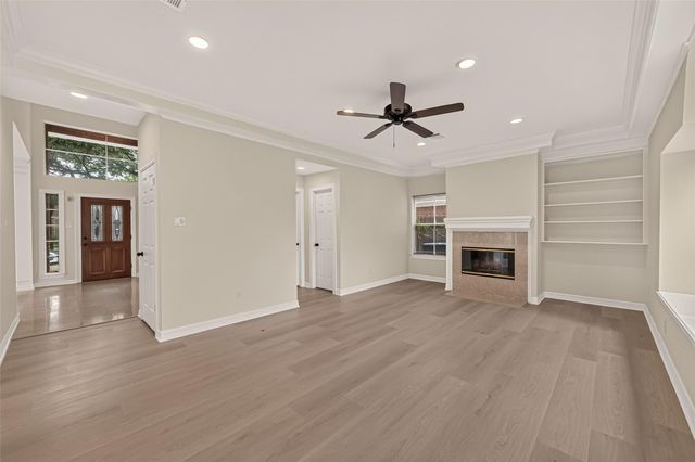 14139 Swallowfield Drive, Houston, TX 77077