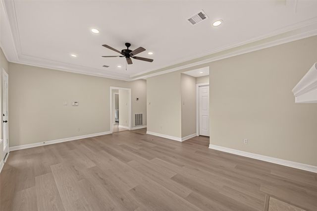 14139 Swallowfield Drive, Houston, TX 77077