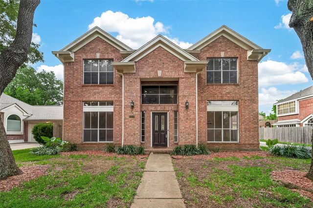 14139 Swallowfield Drive, Houston, TX 77077