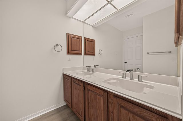 14139 Swallowfield Drive, Houston, TX 77077
