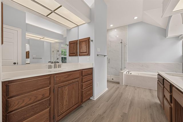 14139 Swallowfield Drive, Houston, TX 77077