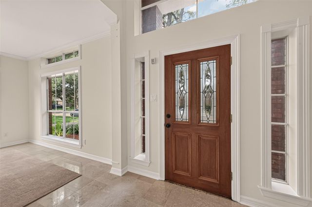 14139 Swallowfield Drive, Houston, TX 77077