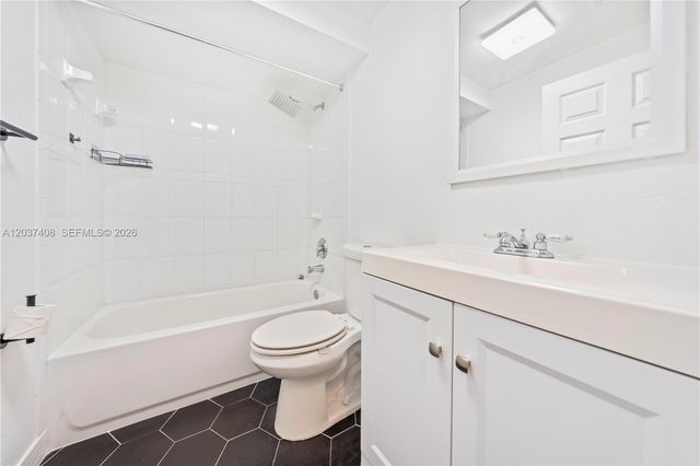 27460 SW 138th Path, Homestead, FL 33032