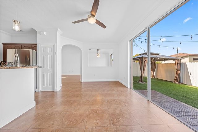 27460 SW 138th Path, Homestead, FL 33032