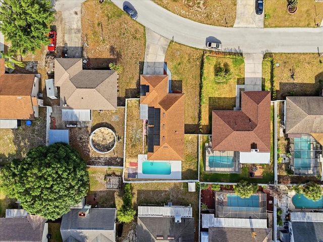 912 E HERON CIRCLE, Winter Haven, FL 33884