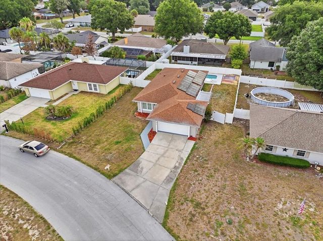 912 E HERON CIRCLE, Winter Haven, FL 33884