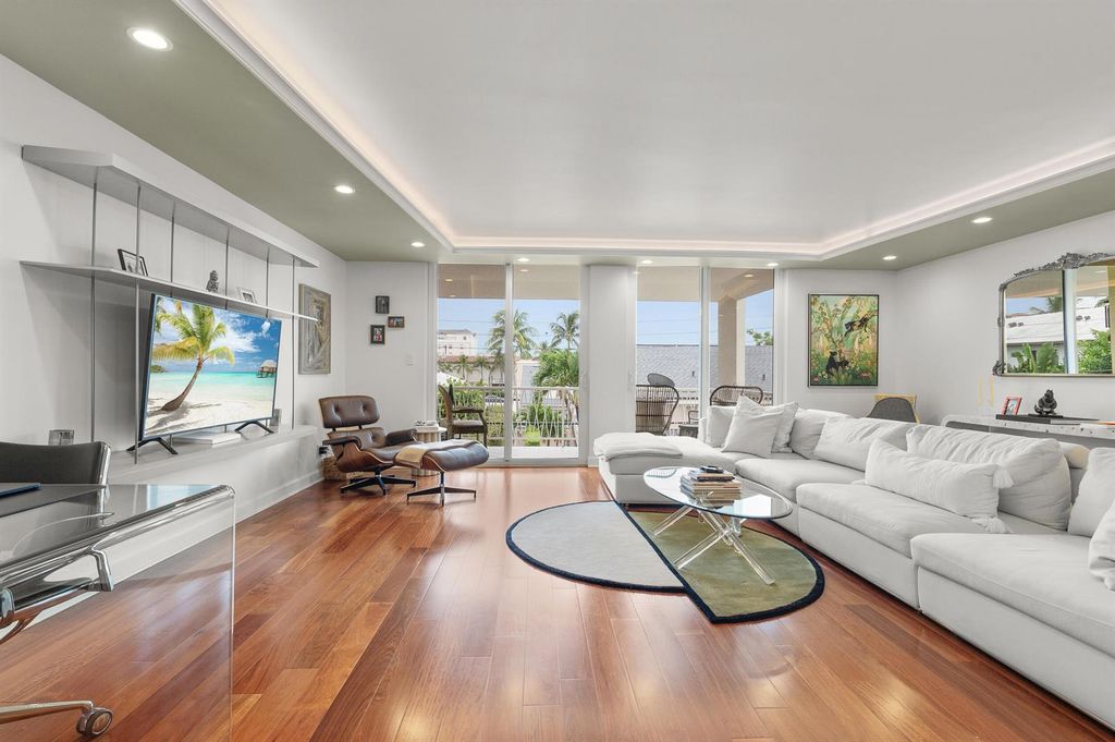 170 Chilean Avenue 3c, Palm Beach, FL 33480