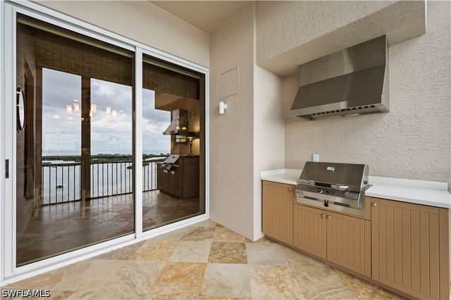 4951 Bonita Bay BLVD PH 302, Bonita Springs, FL 34134