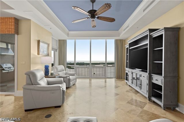 4951 Bonita Bay BLVD PH 302, Bonita Springs, FL 34134