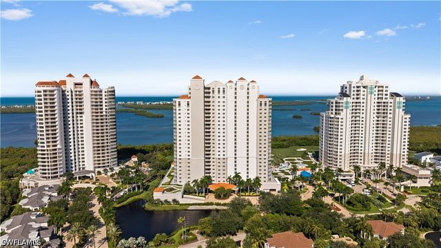 4951 Bonita Bay BLVD PH 302, Bonita Springs, FL 34134
