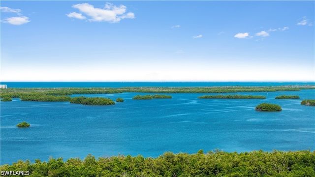 4951 Bonita Bay BLVD PH 302, Bonita Springs, FL 34134