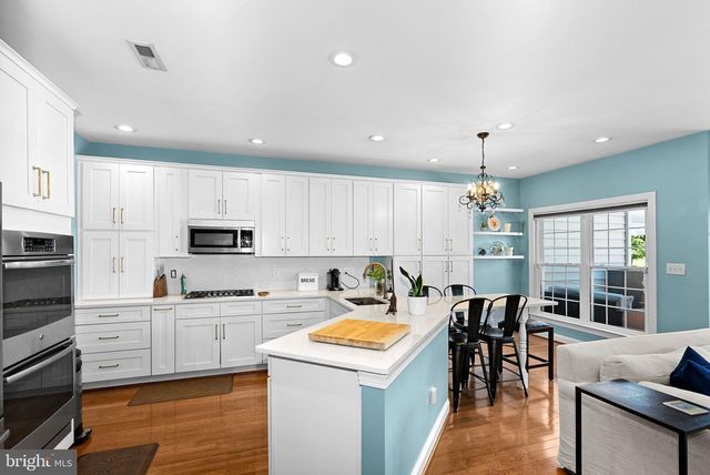 20127 VALHALLA SQ, Ashburn, VA 20147