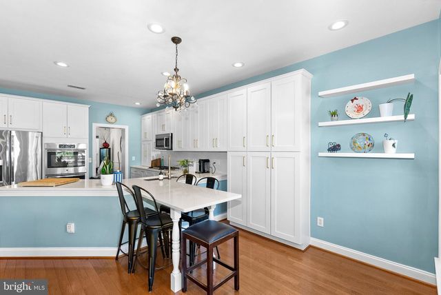 20127 VALHALLA SQ, Ashburn, VA 20147
