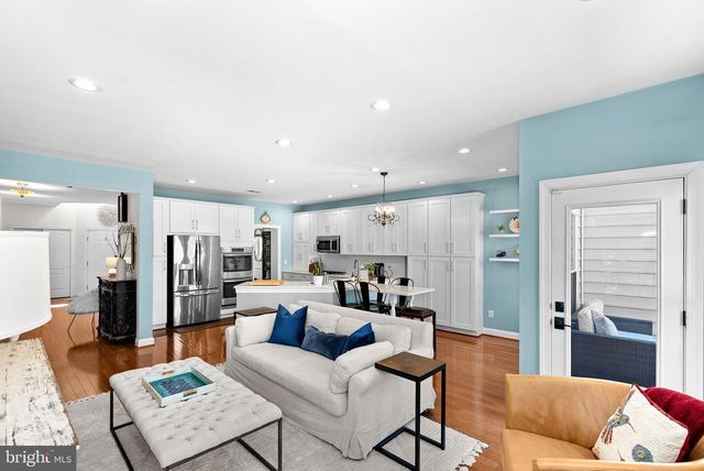 20127 VALHALLA SQ, Ashburn, VA 20147