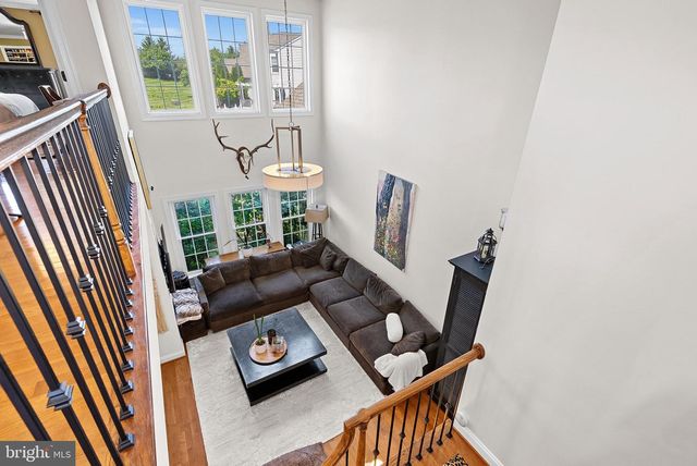 20127 VALHALLA SQ, Ashburn, VA 20147