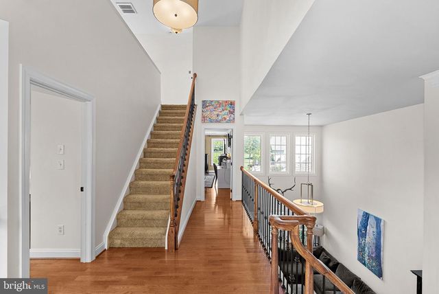 20127 VALHALLA SQ, Ashburn, VA 20147