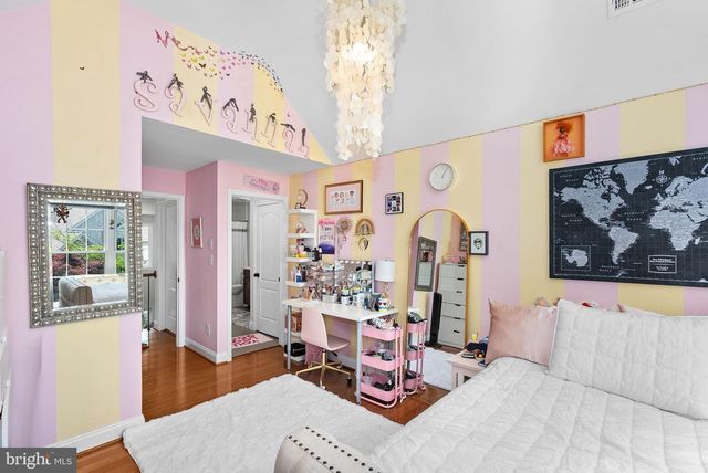 20127 VALHALLA SQ, Ashburn, VA 20147