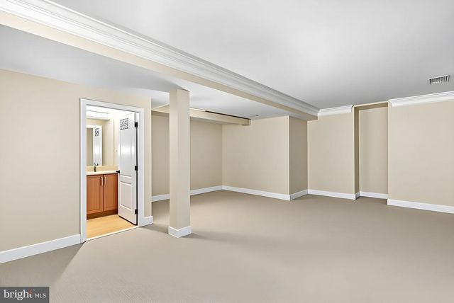 20127 VALHALLA SQ, Ashburn, VA 20147