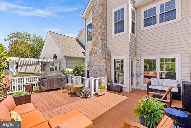 20127 VALHALLA SQ, Ashburn, VA 20147