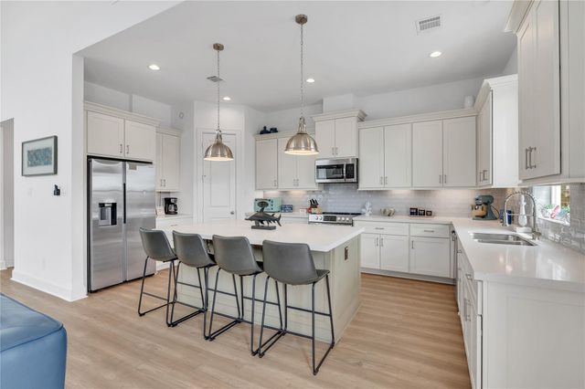 22919 Cuadro Street, Galveston, TX 77554