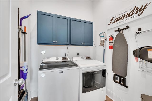 22919 Cuadro Street, Galveston, TX 77554