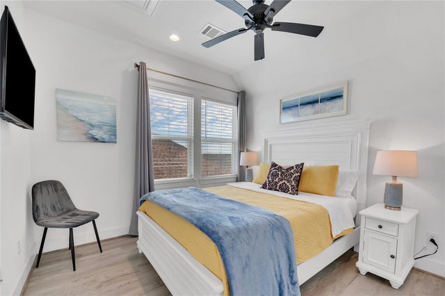 22919 Cuadro Street, Galveston, TX 77554
