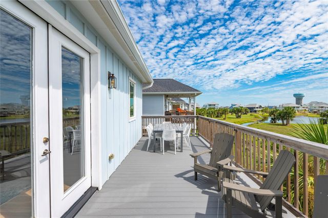 22919 Cuadro Street, Galveston, TX 77554