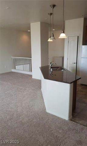 7342 Tanglewood Park Street, Las Vegas, NV 89166