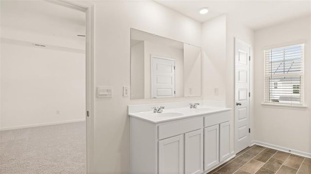 460 Silver Moon Drive, Loganville, GA 30052