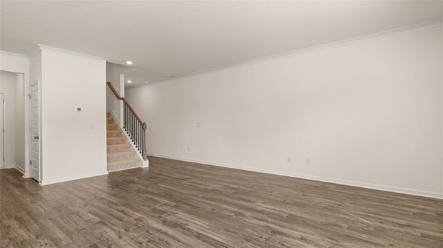 460 Silver Moon Drive, Loganville, GA 30052