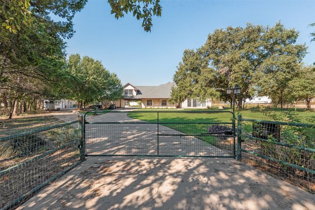 3131 Bryson Lane, Midlothian, TX 76065