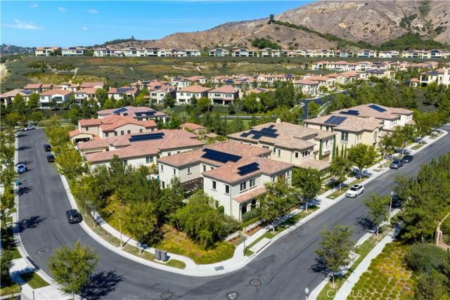 116 Knob Creek, Irvine, CA 92602