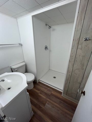 5930 Walbrook Street NW, Canton, OH 44718