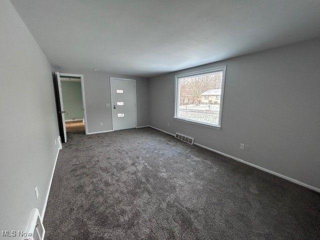 5930 Walbrook Street NW, Canton, OH 44718