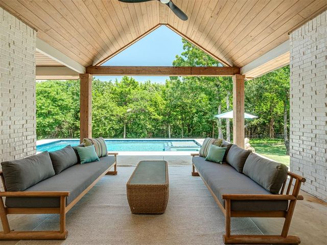 14708 Cascade Drive, Jones, OK 73049