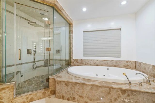 4651 Ellenita Ave., Tarzana, CA 91356
