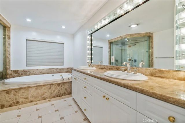 4651 Ellenita Ave., Tarzana, CA 91356