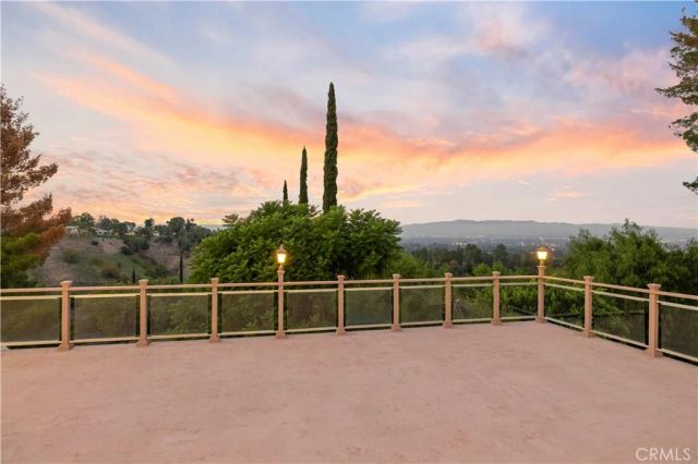 4651 Ellenita Ave., Tarzana, CA 91356