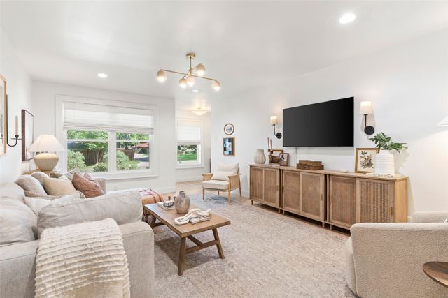 623 Opal Lane, Richardson, TX 75080