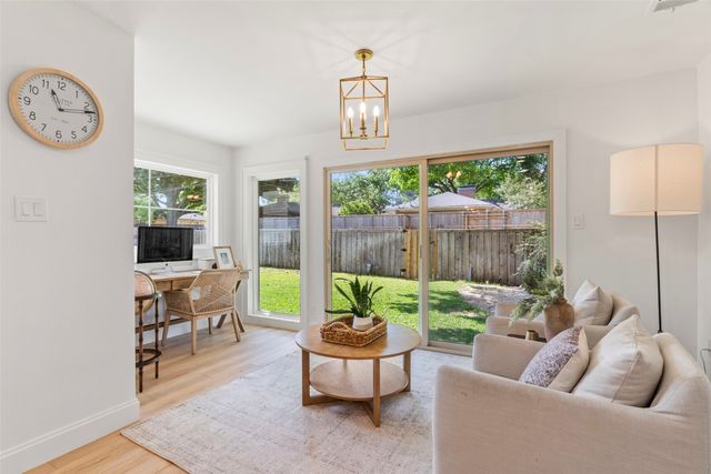 623 Opal Lane, Richardson, TX 75080