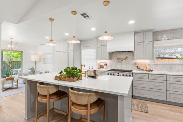 623 Opal Lane, Richardson, TX 75080