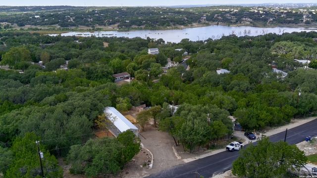 2253 WATERFRONT PARK DR, Canyon Lake, TX 78133