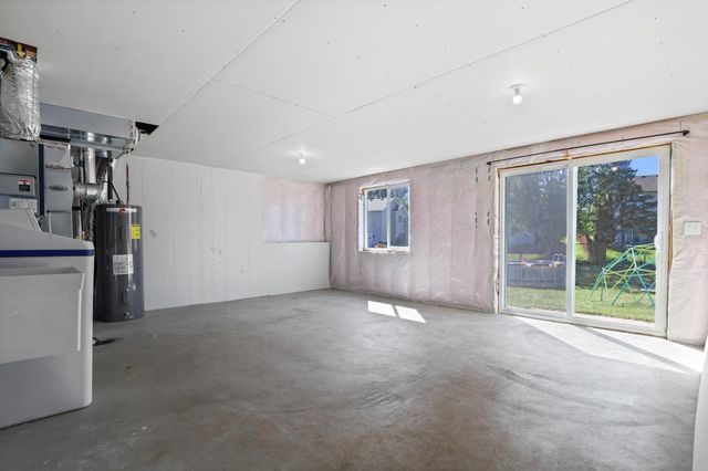 1024 Bellaire Boulevard NW, Isanti, MN 55040