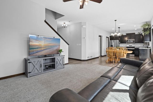 1024 Bellaire Boulevard NW, Isanti, MN 55040