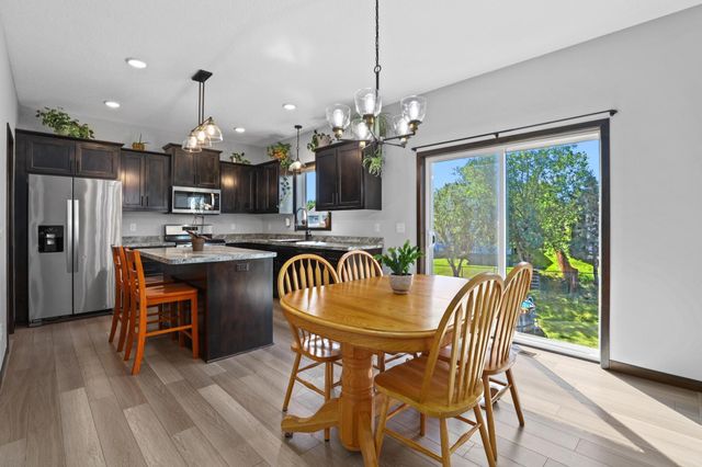 1024 Bellaire Boulevard NW, Isanti, MN 55040
