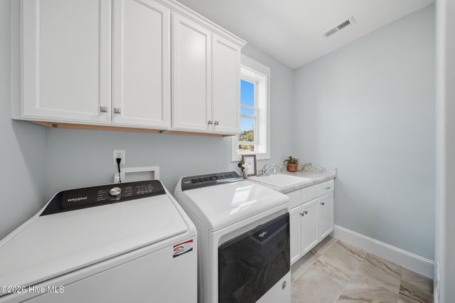 218 Summernights Way, Holly Ridge, NC 28445