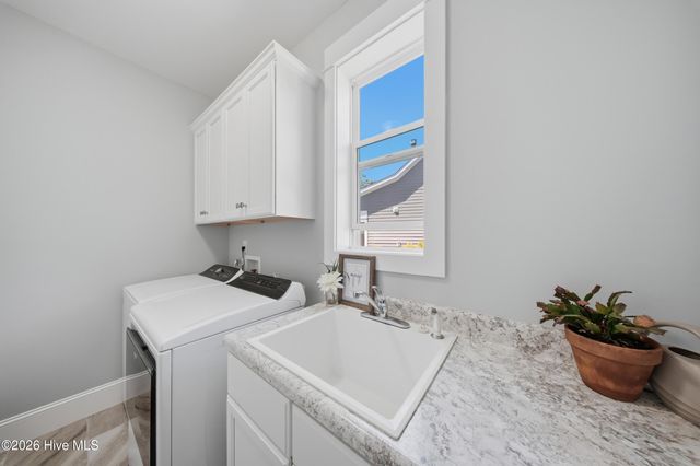 218 Summernights Way, Holly Ridge, NC 28445