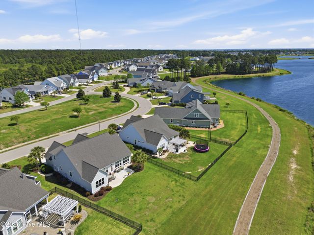 218 Summernights Way, Holly Ridge, NC 28445