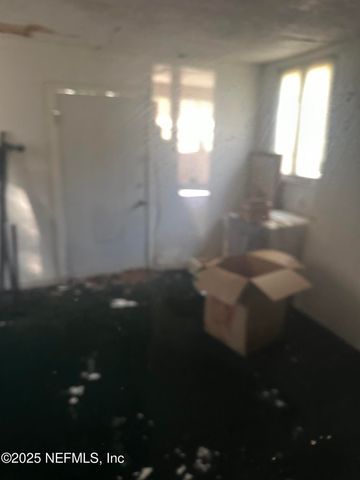 4544 MELVIN Circle W, Jacksonville, FL 32210